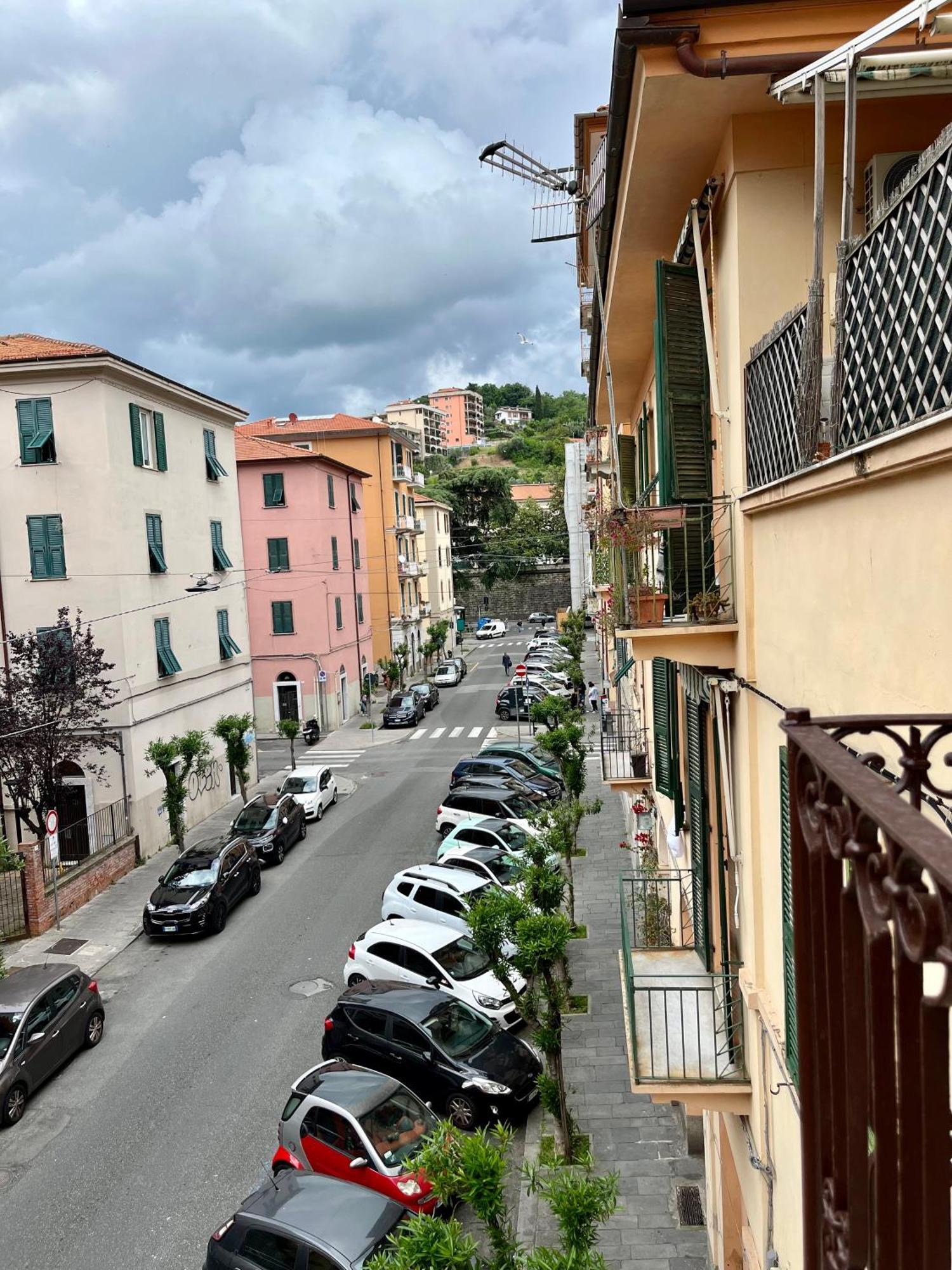 Ca Nell'Umbertino - A 150 Mt Dalla Stazione Специя Экстерьер фото